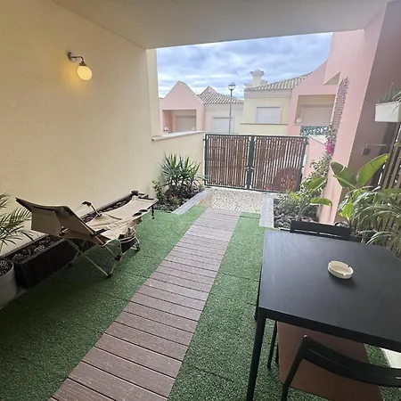 Garden Bbq & Walk To 10min-sesimbra Sesimbra