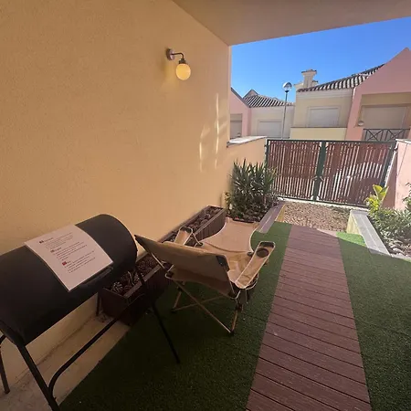 Garden Bbq & Walk To 10min-sesimbra Lägenhet *