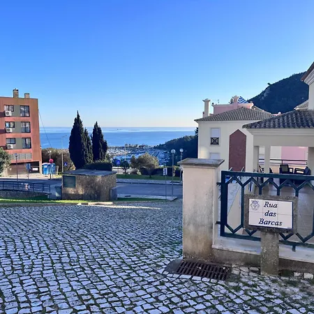 Garden Bbq & Walk To 10min-sesimbra Lägenhet *