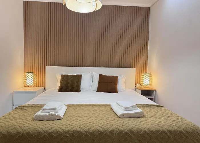 Garden Bbq & Walk To 10min-sesimbra Sesimbra