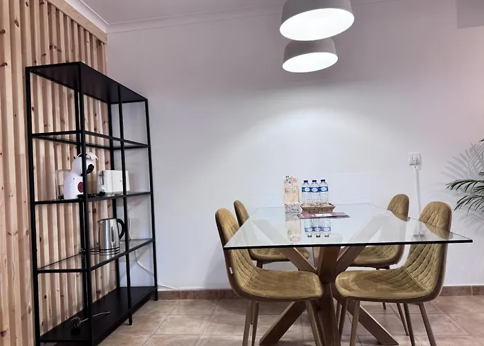 Garden Bbq & Walk To 10min-sesimbra *