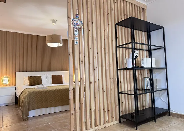 Garden Bbq & Walk To 10min-sesimbra Apartment *