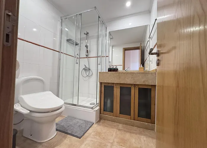 Garden Bbq & Walk To 10min-sesimbra Sesimbra